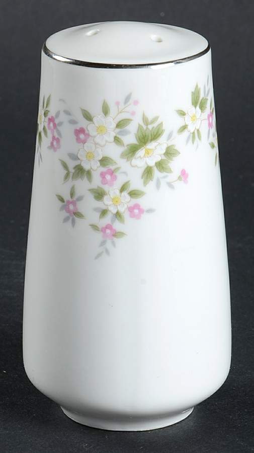 Grandeur Salt Shaker by Oneida-1