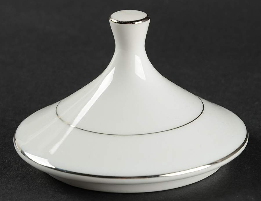 Grandeur Lid for Sugar Bowl by Oneida-1