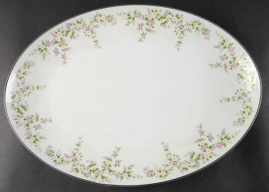 Grandeur 16" Oval Serving Platter by Oneida-1