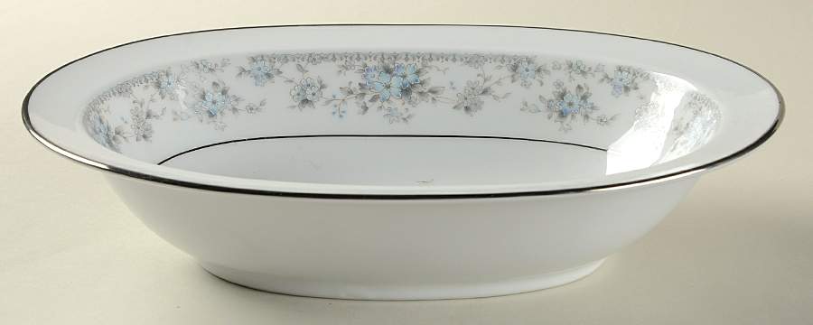 Heiress 10" Oval Vegetable Bowl by Oneida-1