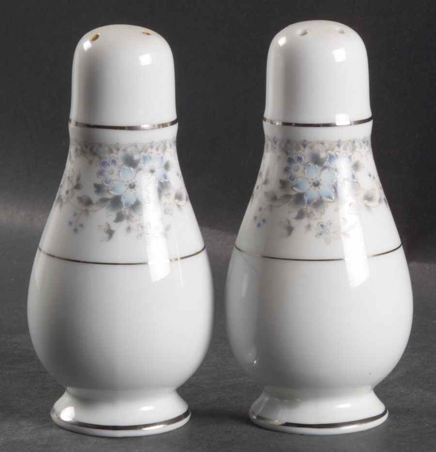 Heiress Salt & Pepper Set by Oneida-1