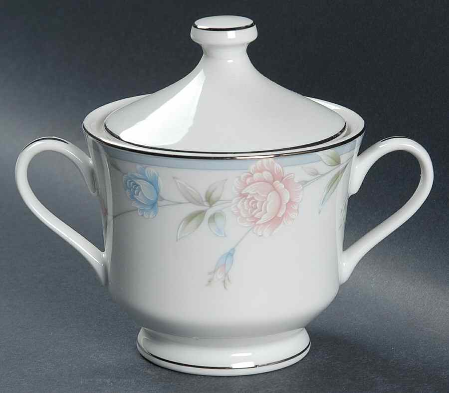 Lycee Sugar Bowl & Lid by Oneida-1
