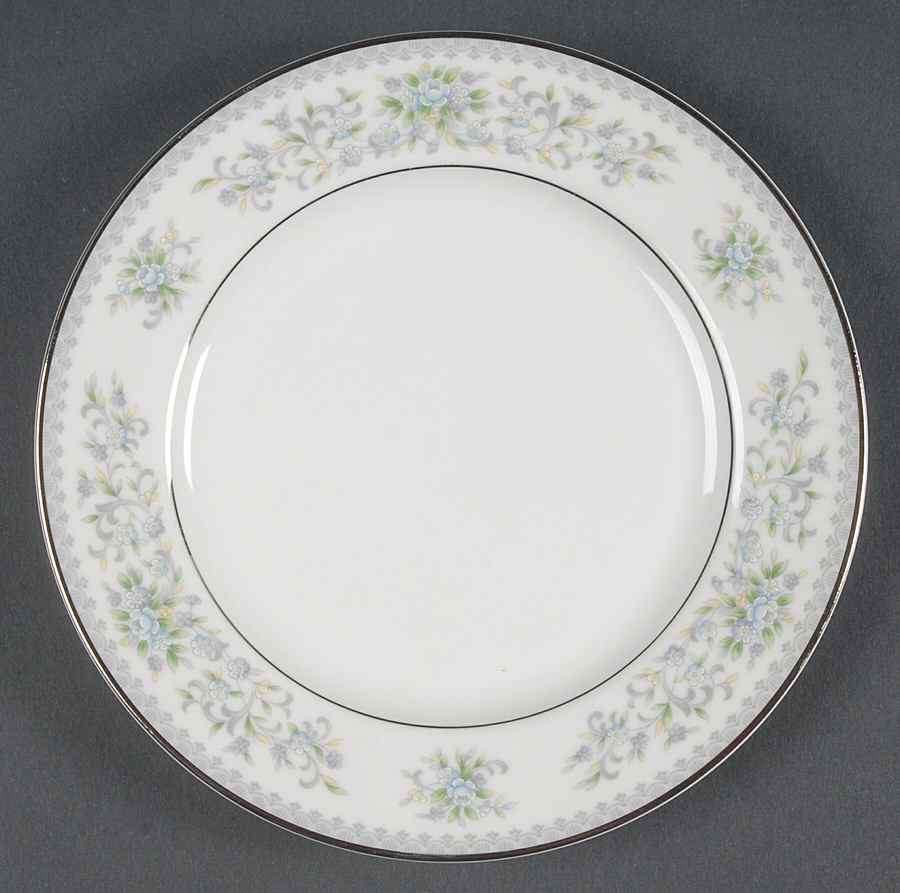 Lynwood Bread & Butter Plate by Oneida-1