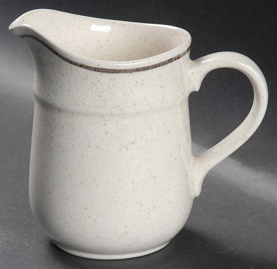 Matchmaker Creamer by Oneida-1