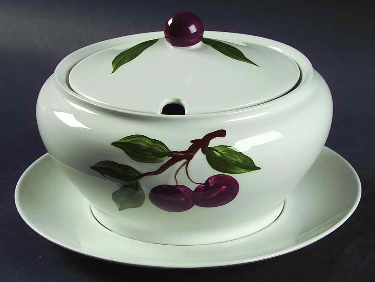 Cherry Gravy Boat w/Attached Underplate & Lid by Orchard-1