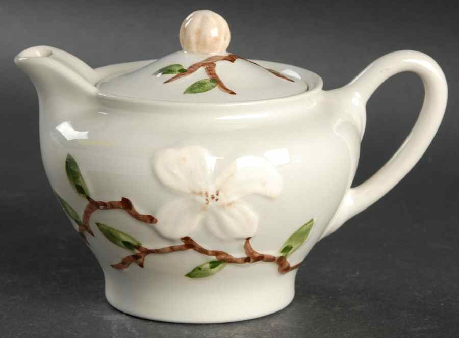 Dogwood Creamer & Lid by Orchard-1