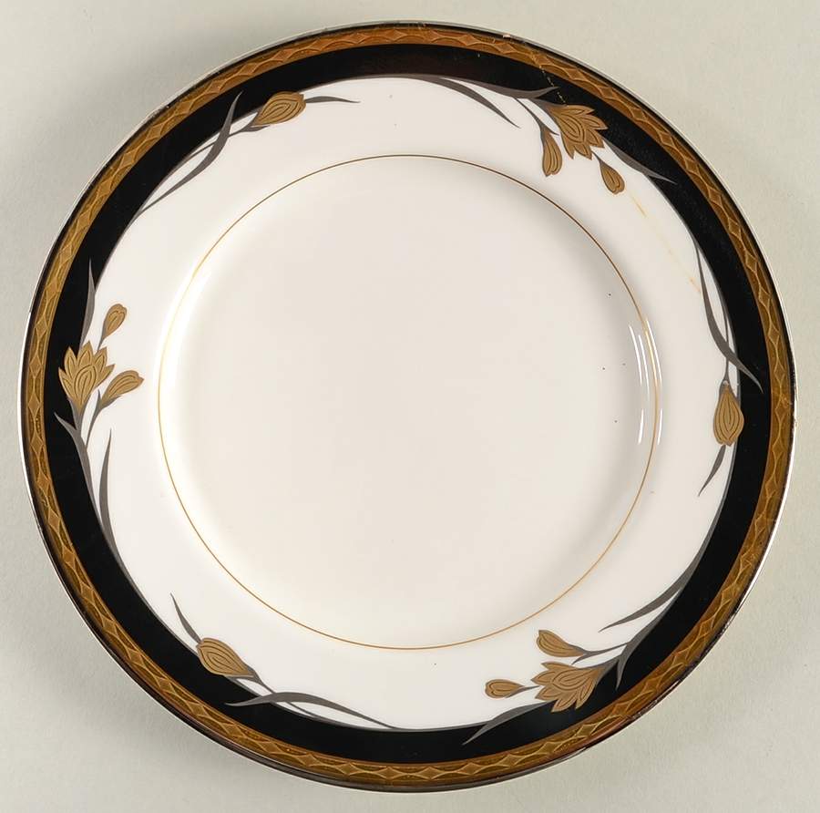24K Black Salad Plate by Oscar De La Renta-1
