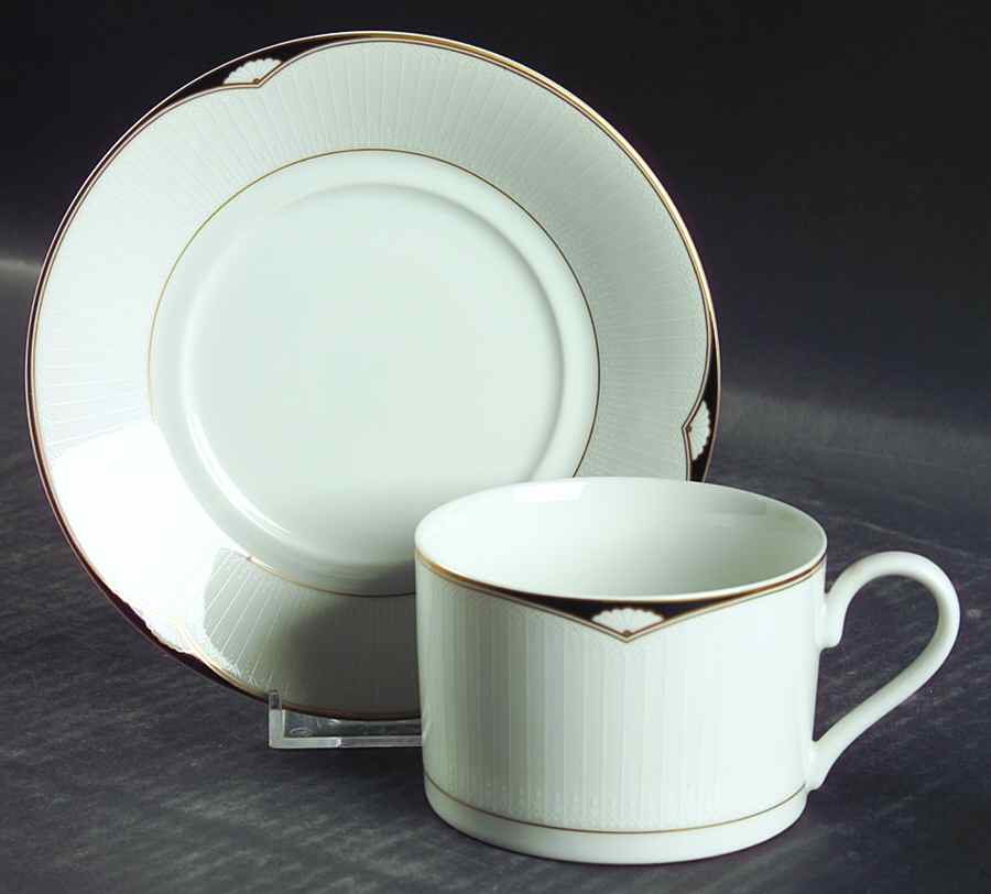 Aegean Flat Cup & Saucer Set by Oscar De La Renta-1
