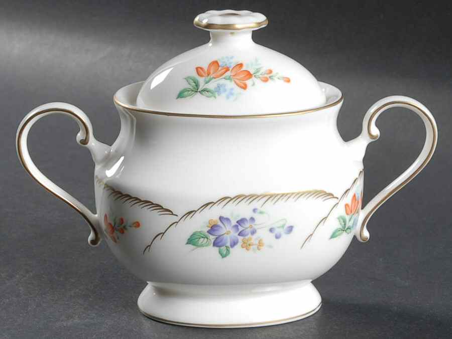 Amelia Sugar Bowl & Lid by Oscar De La Renta-1