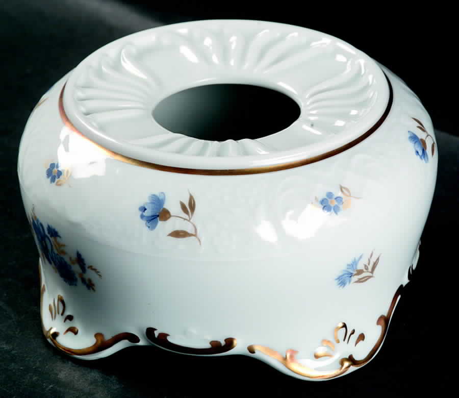 Ashton China Warmer Stand by Oscar De La Renta-1