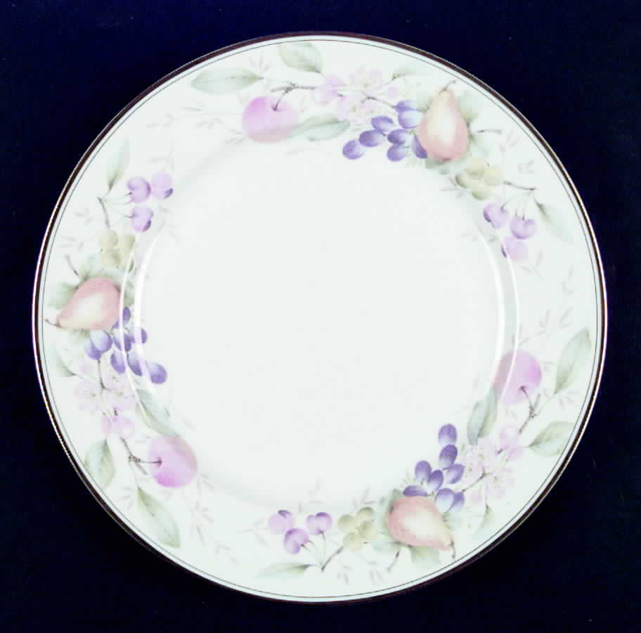 Autumn Glory Dinner Plate by Oscar De La Renta-1