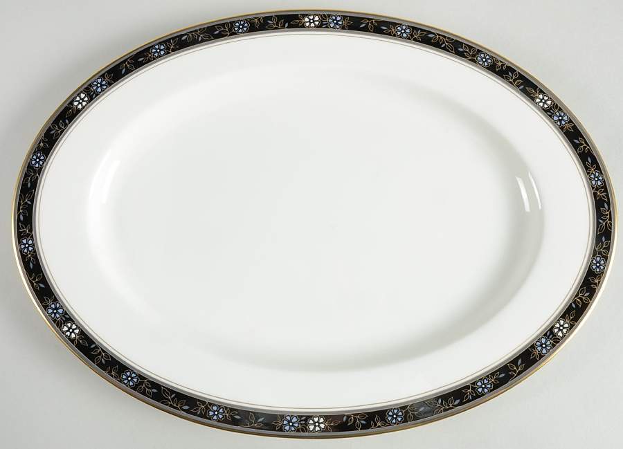 Aviance Black 15" Oval Serving Platter by Oscar De La Renta-1