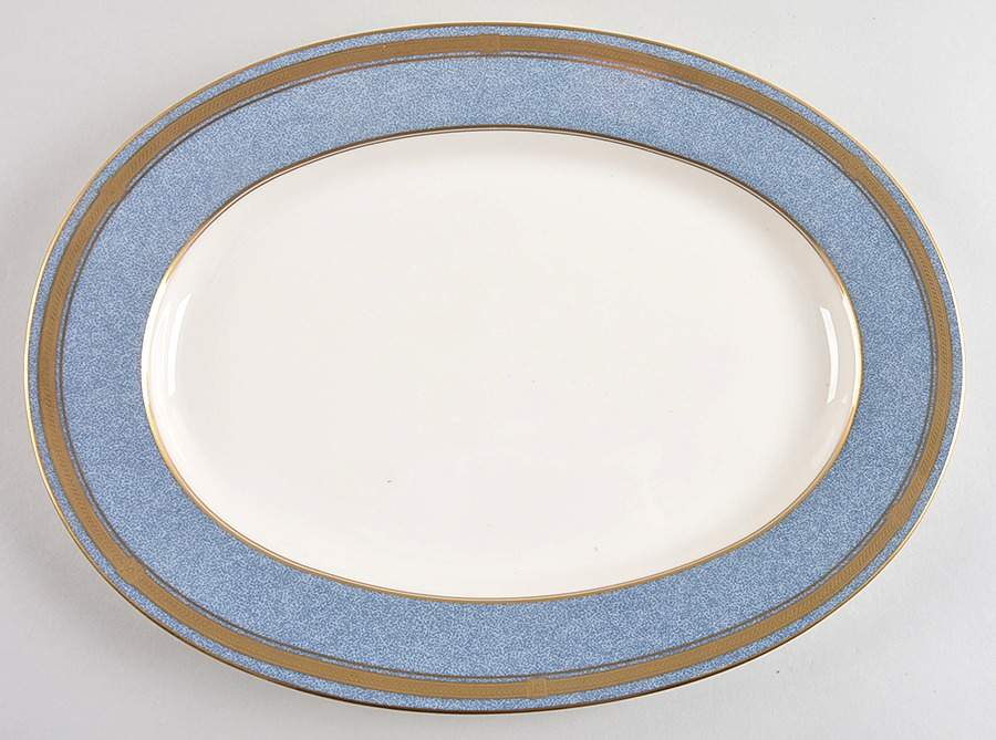Baronesse Gray 14" Oval Serving Platter by Oscar De La Renta-1