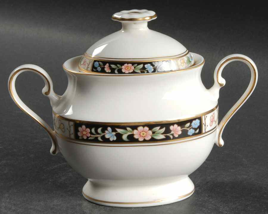 Brielle Sugar Bowl & Lid by Oscar De La Renta-1