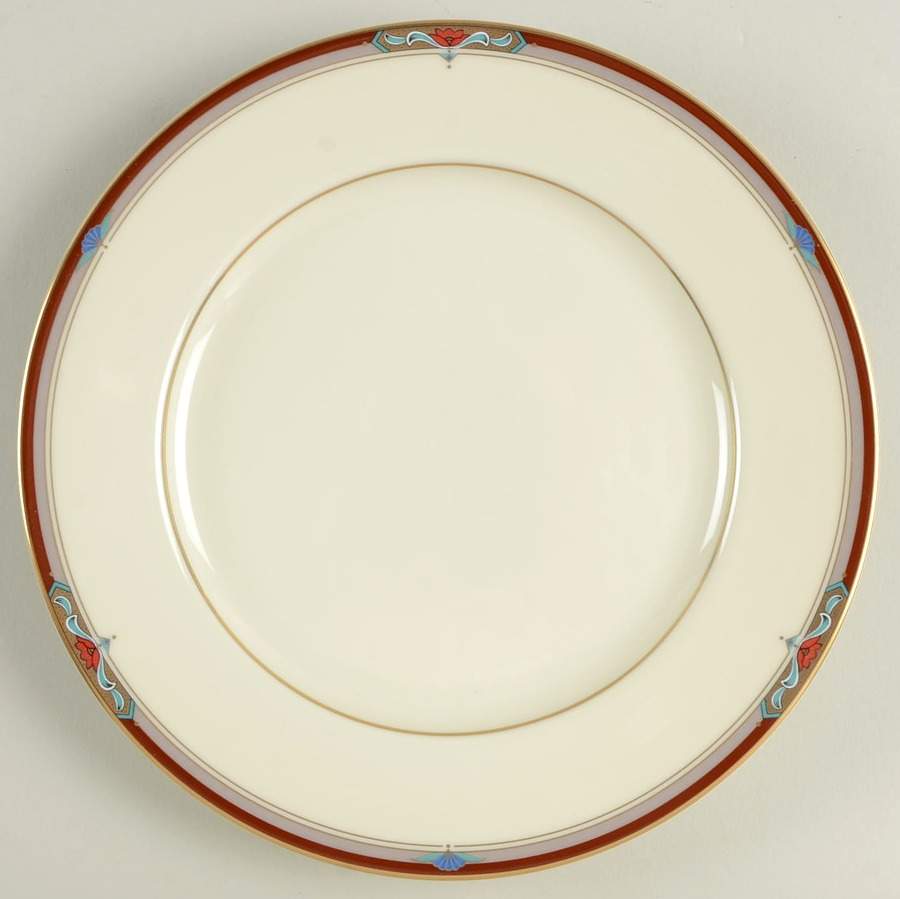 Camellia Salad Plate by Oscar De La Renta-1