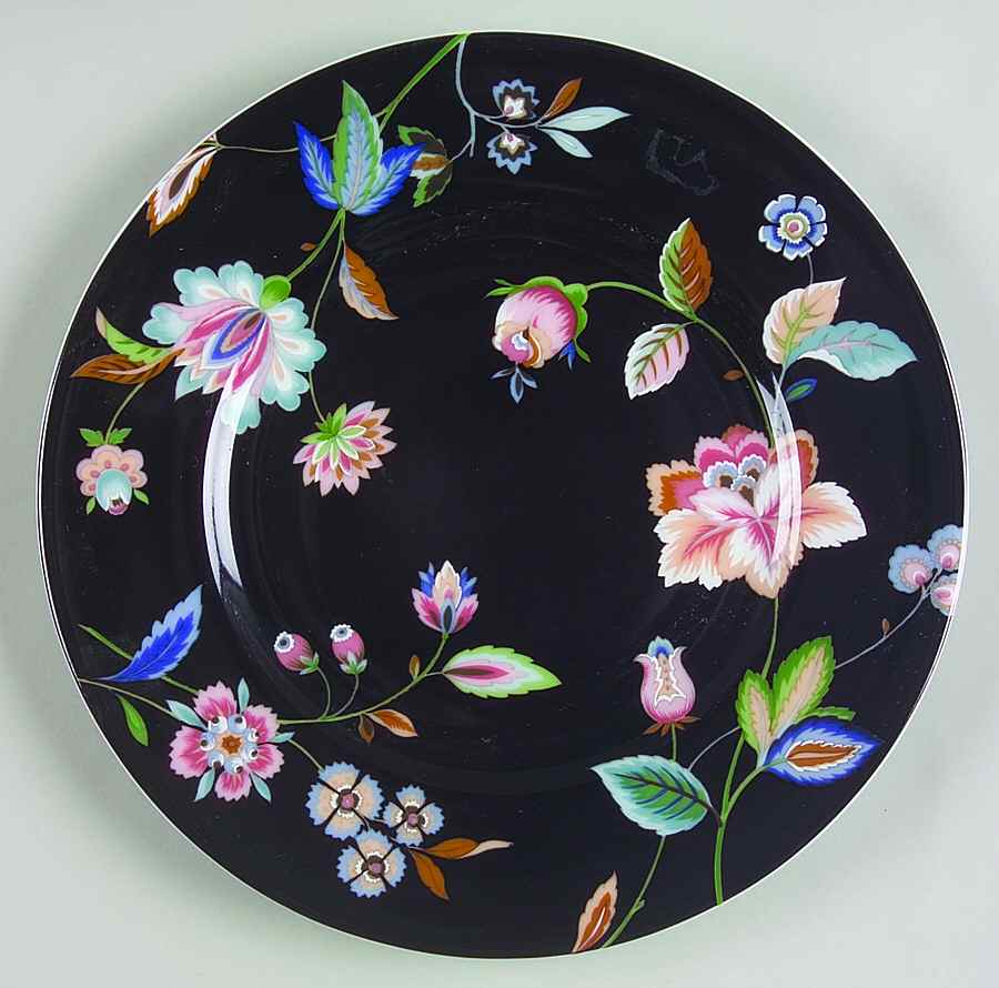 Clarion Salad Plate by Oscar De La Renta-1