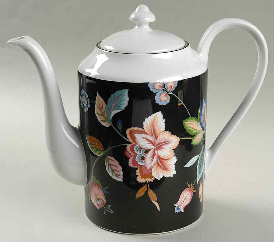 Clarion Coffee Pot & Lid by Oscar De La Renta-1