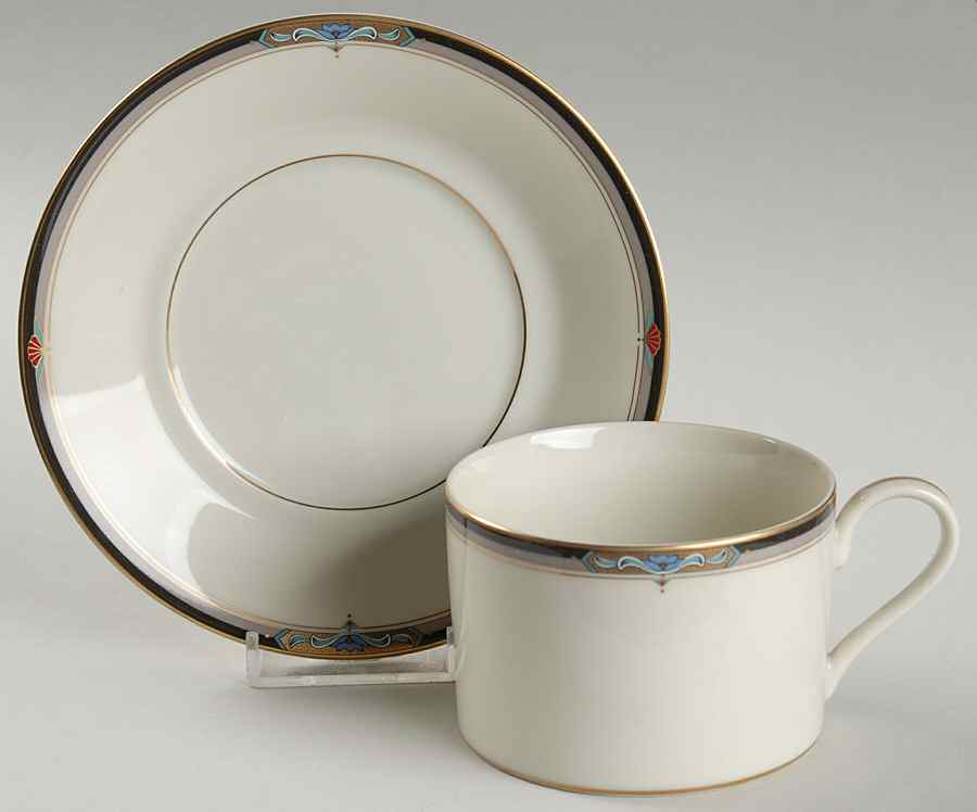 Crawford Flat Cup & Saucer Set by Oscar De La Renta-1