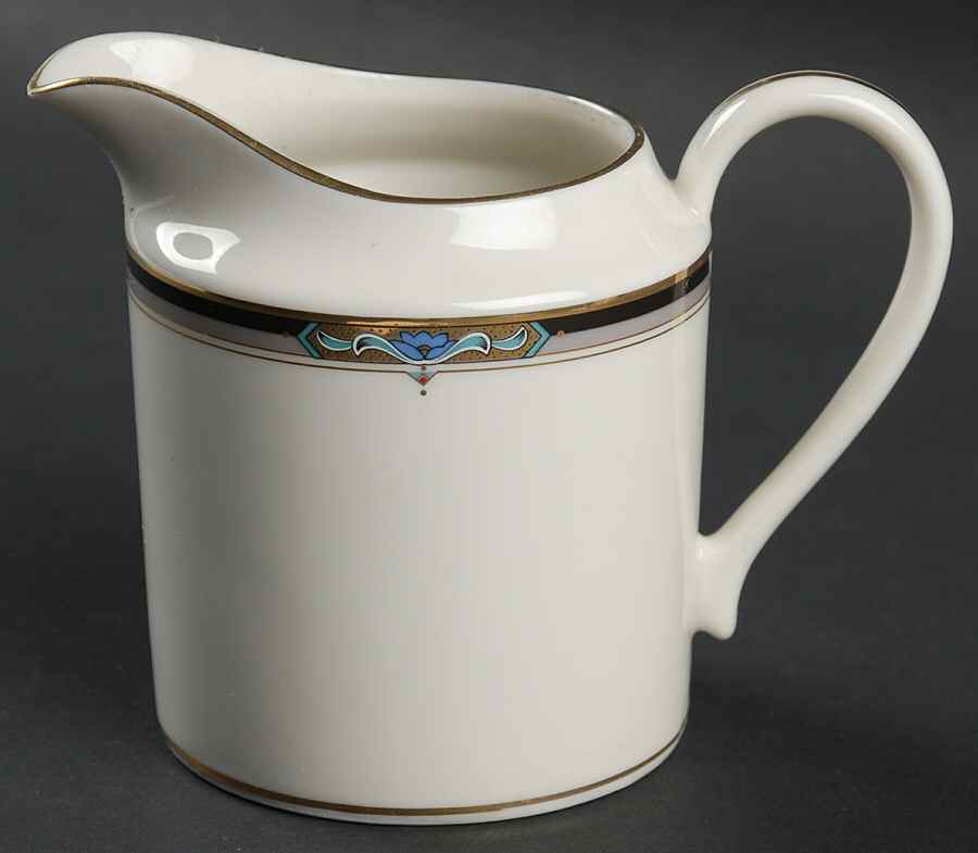 Crawford Creamer by Oscar De La Renta-1