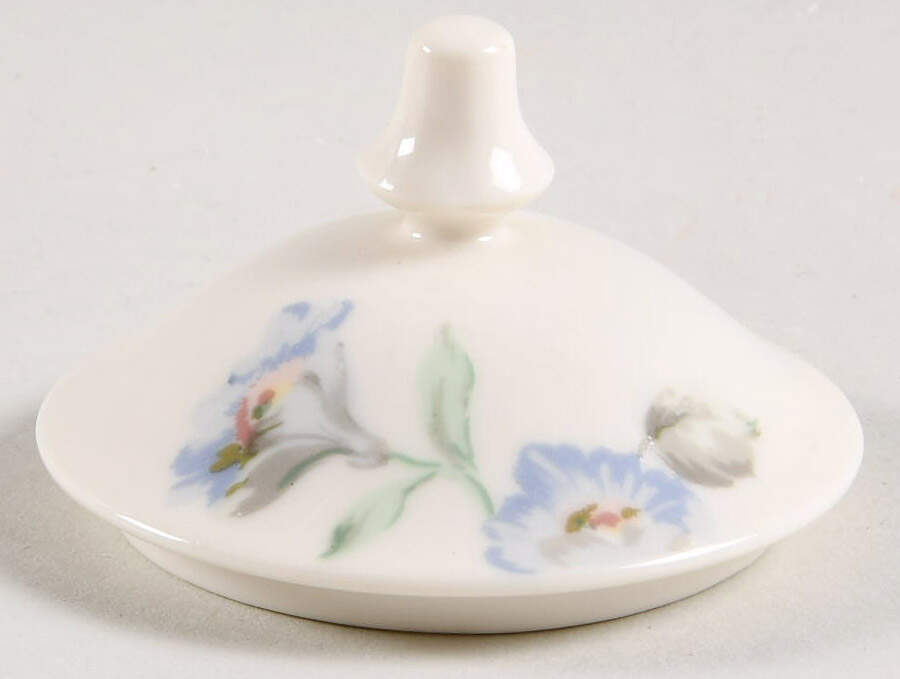 English Tapestry Lid for Sugar Bowl by Oscar De La Renta-1