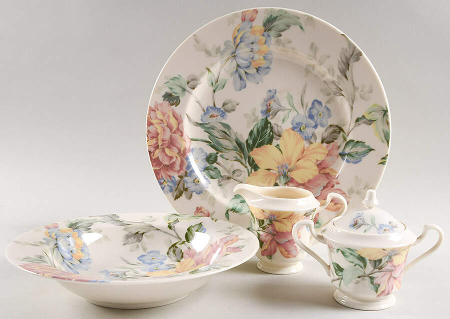 English Tapestry 5 Piece Hostess Set by Oscar De La Renta-1