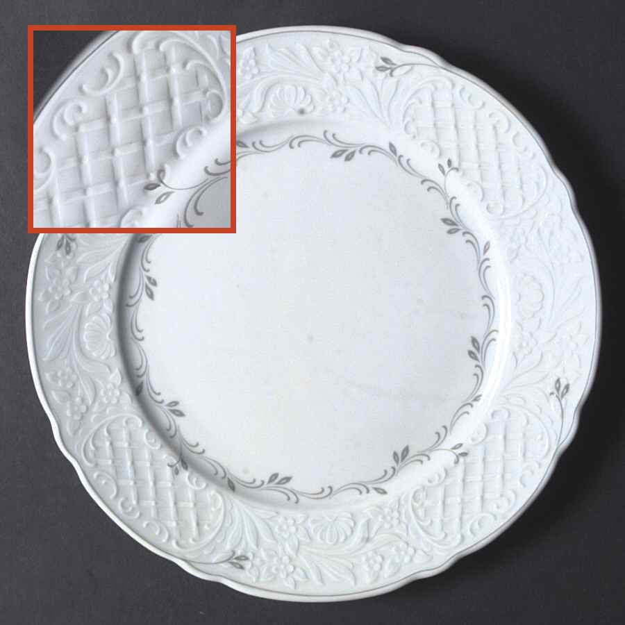 Florentine Grey Dinner Plate by Oscar De La Renta-1