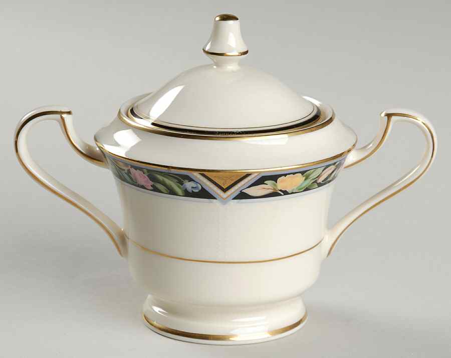 Fleur Royale Sugar Bowl & Lid by Oscar De La Renta-1