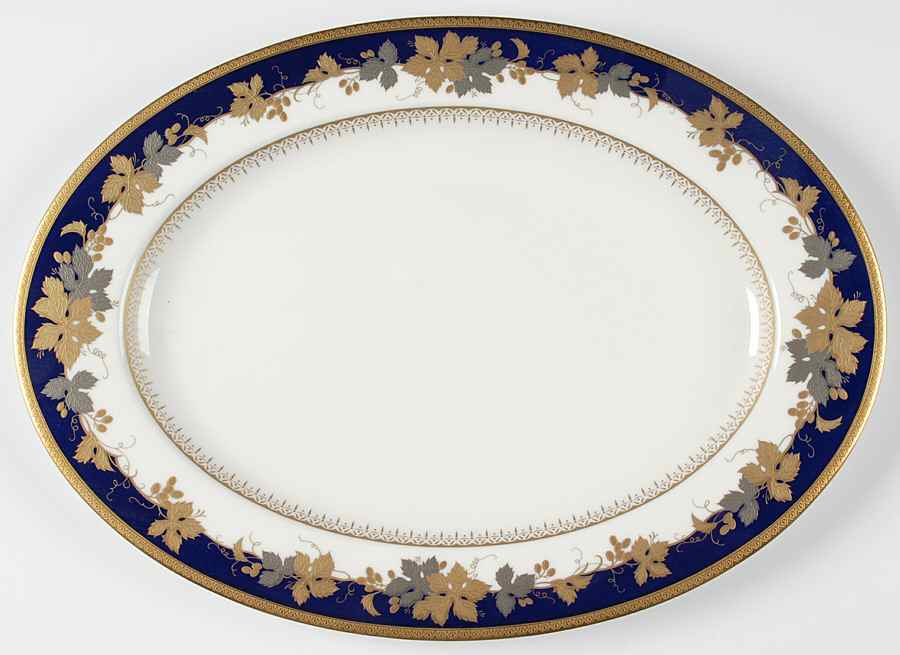 Gold Leaf 15" Oval Serving Platter by Oscar De La Renta-1