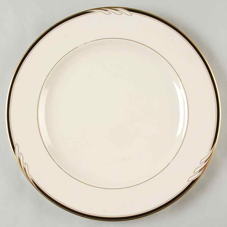 Hospitality Black 12" Chop Plate (Round Platter) by Oscar De La Renta-1