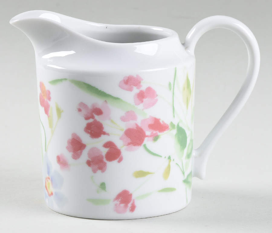Kensington Garden Creamer by Oscar De La Renta-1