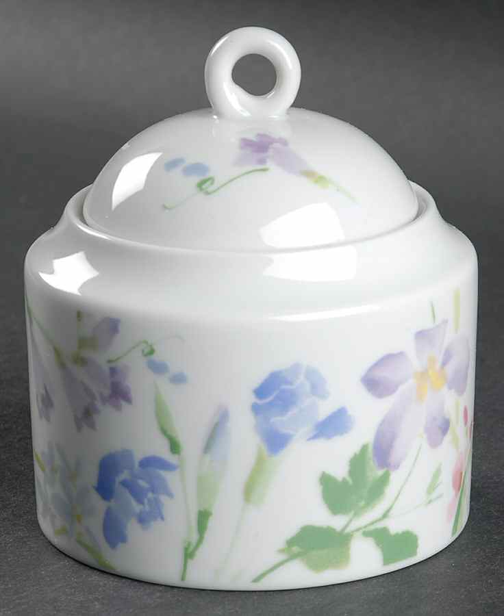 Kensington Garden Sugar Bowl & Lid by Oscar De La Renta-1