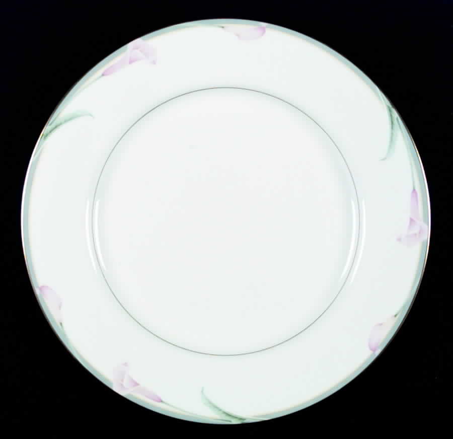 Mademoiselle Dinner Plate by Oscar De La Renta-1