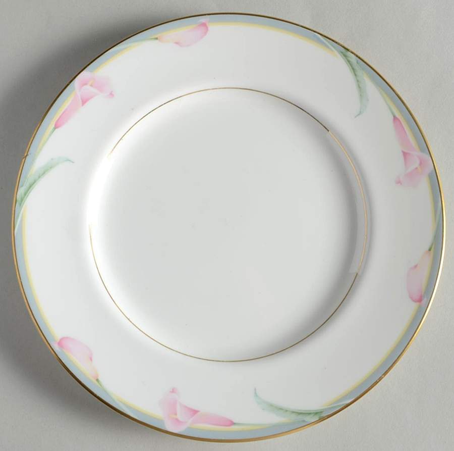 Mademoiselle Salad Plate by Oscar De La Renta-1