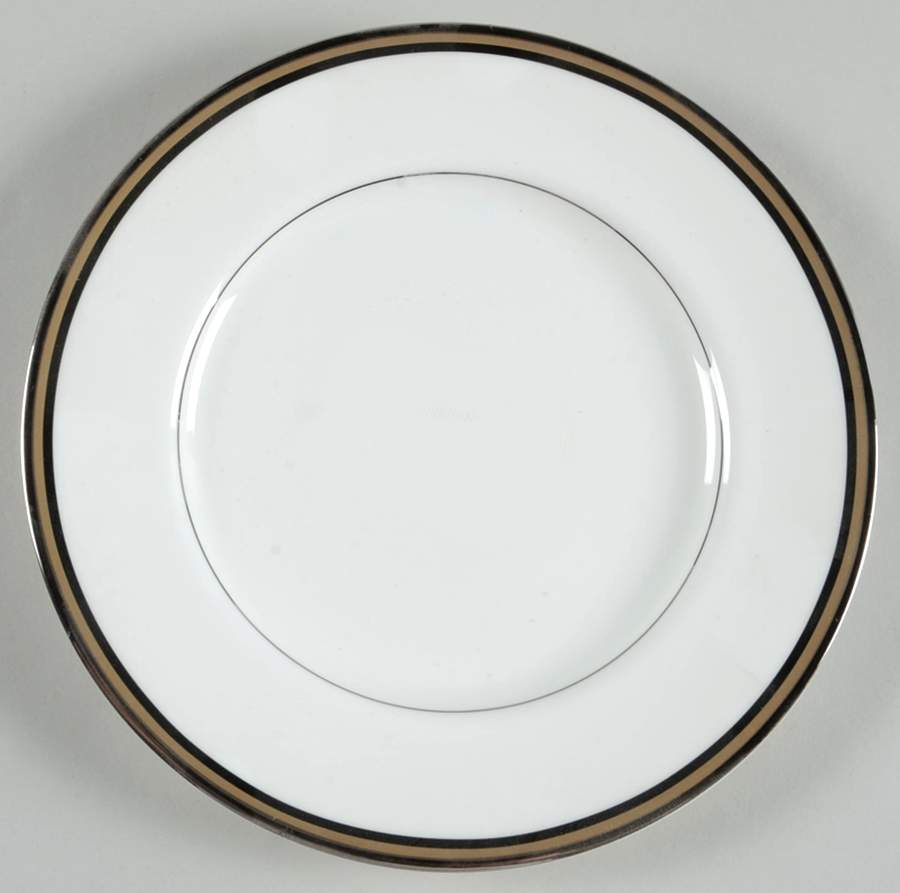 Mixed Media Black Salad Plate by Oscar De La Renta-1