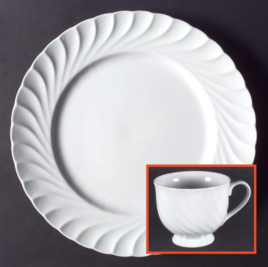 Oasis Dinner Plate by Oscar De La Renta-1