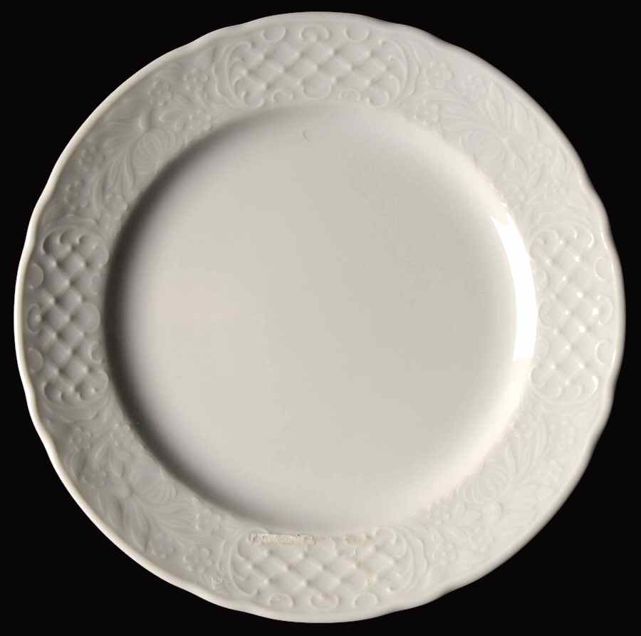 Old Dresden Salad Plate by Oscar De La Renta-1