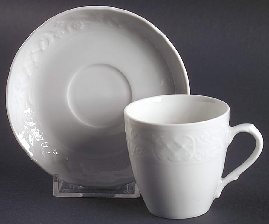 Old Dresden Flat Demitasse Cup & Saucer Set by Oscar De La Renta-1