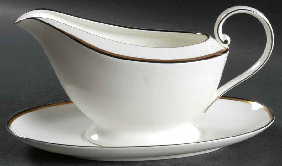 Precious Metals Gravy Boat & Underplate by Oscar De La Renta-1