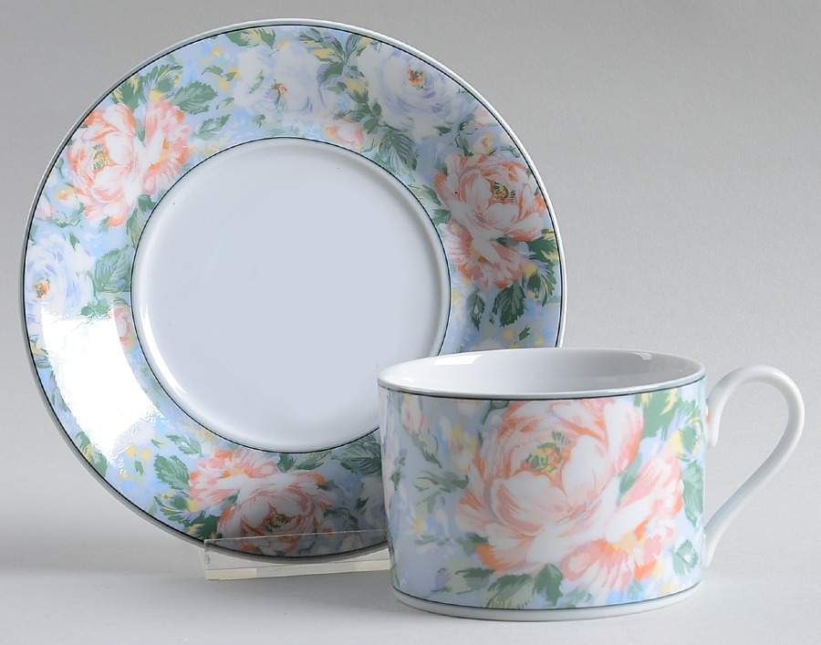 Rose Garden Flat Cup & Saucer Set by Oscar De La Renta-1