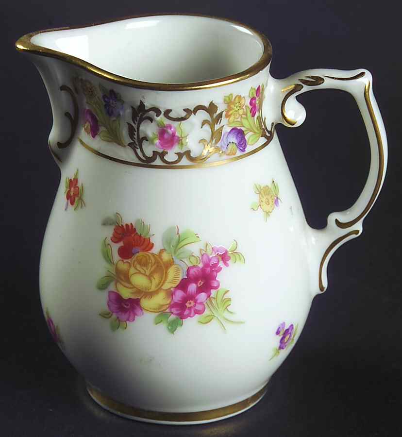 Royale Creamer by Oscar De La Renta-1