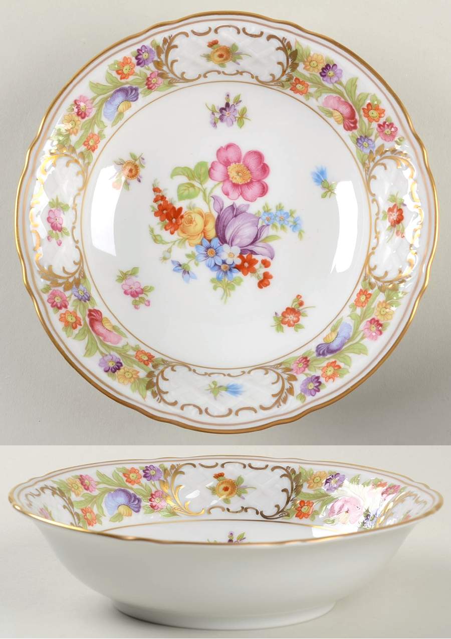 Royale Coupe Cereal Bowl by Oscar De La Renta-1