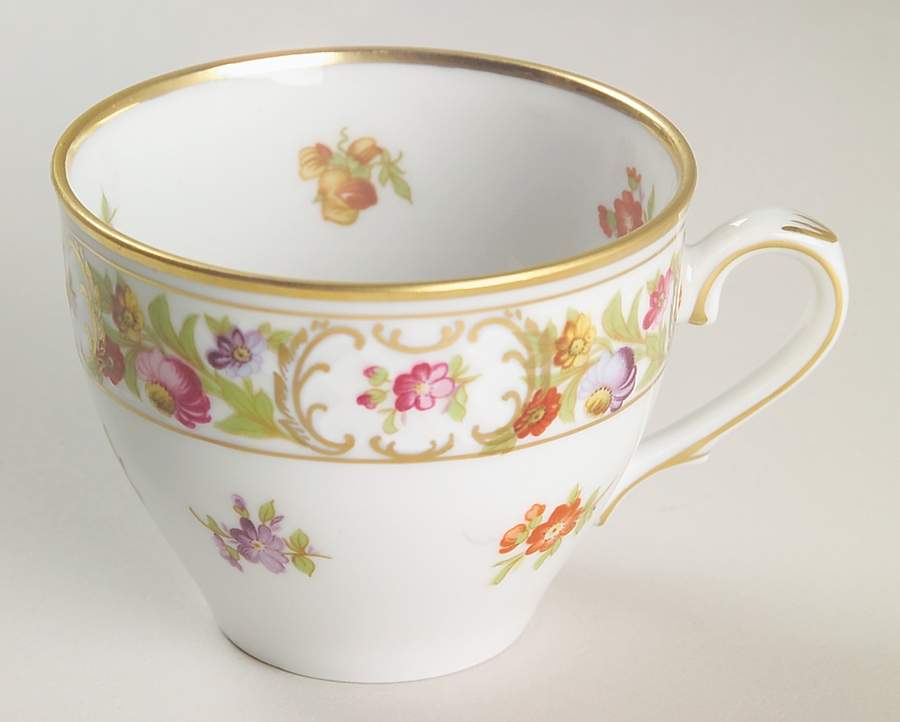 Royale Flat Cup by Oscar De La Renta-1