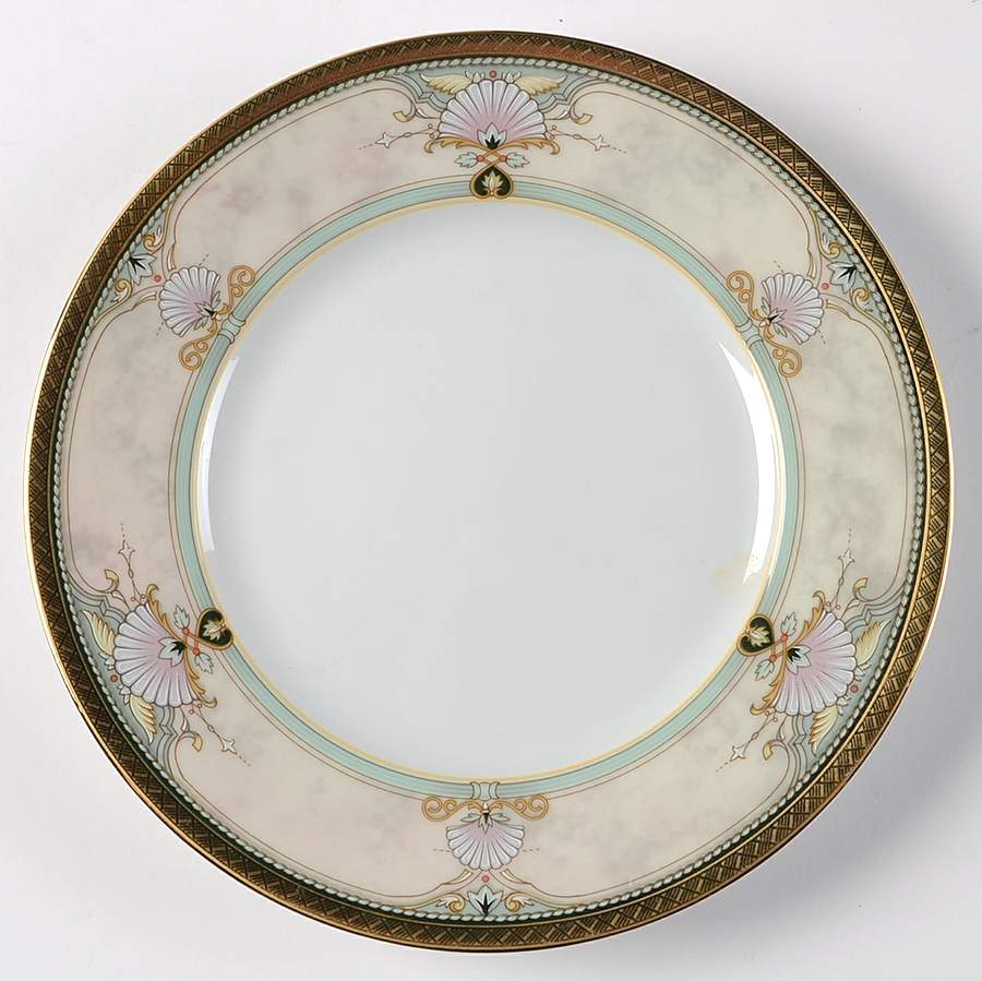 Seacrest Salad Plate by Oscar De La Renta-1