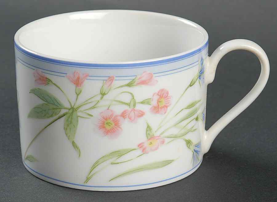 Spring Delight Flat Cup by Oscar De La Renta-1