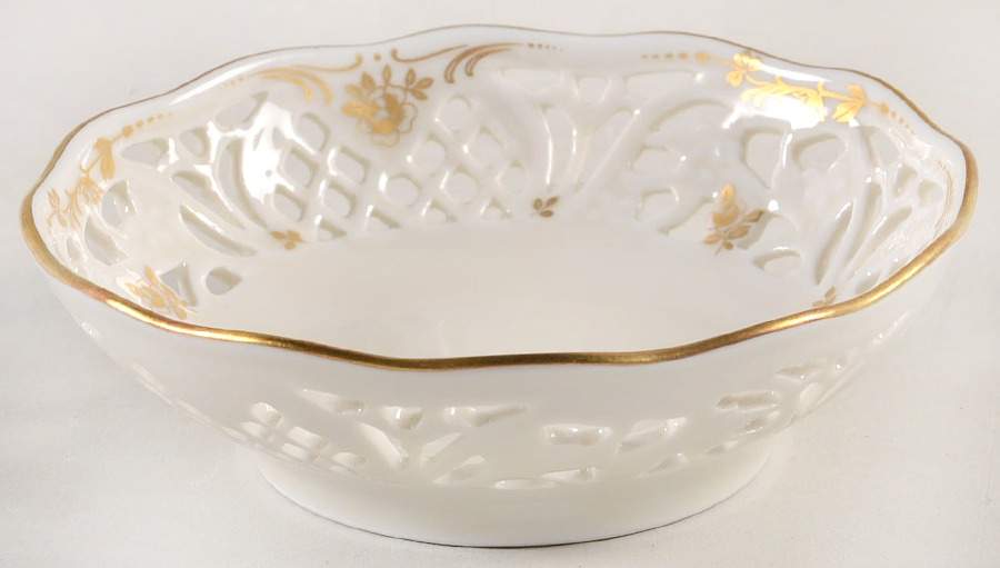 Tearose 4" Pierced Round Dish by Oscar De La Renta-1