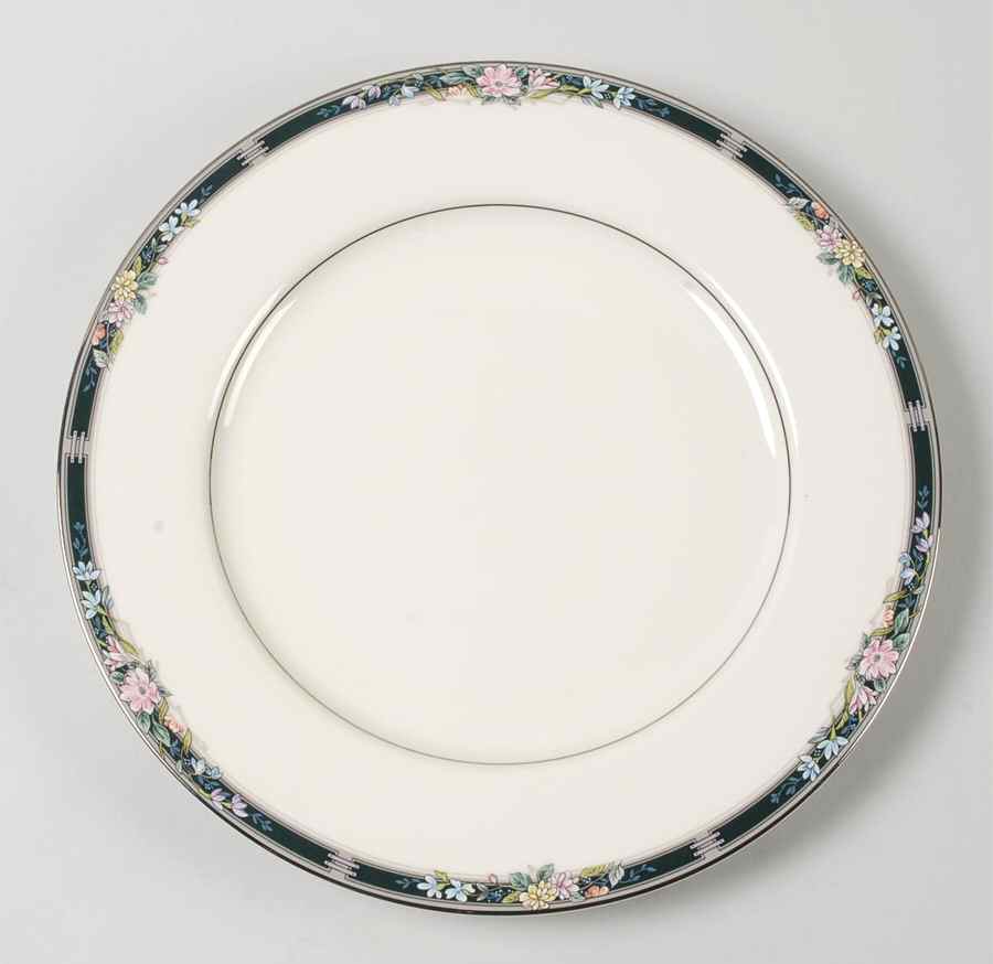 Twilight Bouquet 12" Chop Plate (Round Platter) by Oscar De La Renta-1