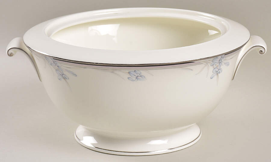 Vintage Blue Round Vegetable No Lid by Oscar De La Renta-1