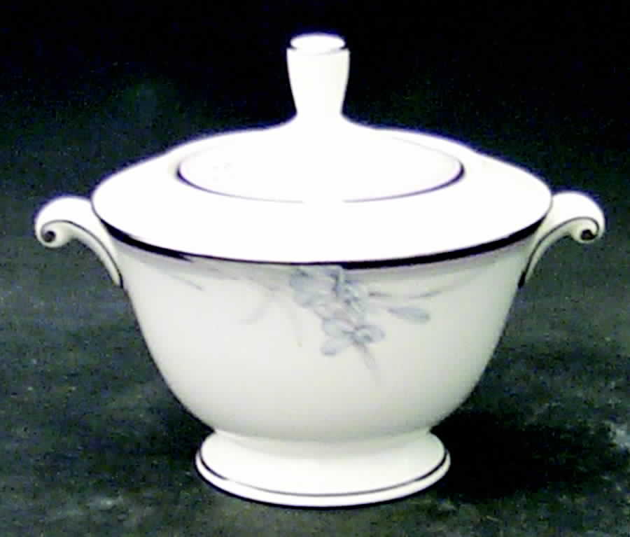 Vintage Blue Sugar Bowl & Lid by Oscar De La Renta-1