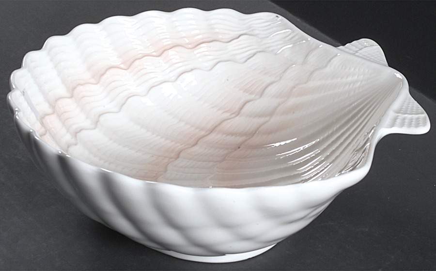 Beachcomber 9" Round Vegetable Bowl by Otagiri-1
