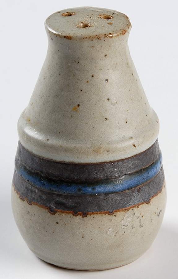 Horizon Salt Shaker by Otagiri-1
